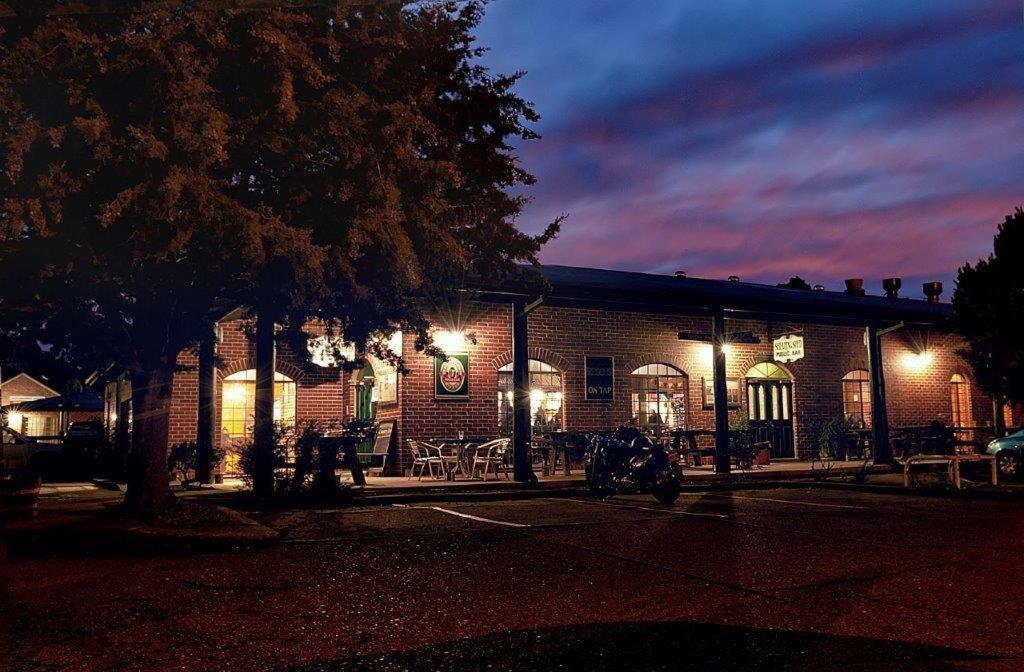 Murrumbateman Country Inn Εξωτερικό φωτογραφία